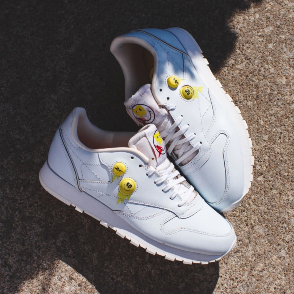 SMILEY X Reebok Classic White Leather Pump Pump 50th Anniversary Sneaker
